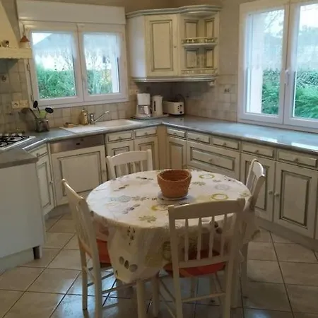 Parent Aise Feriehus Aze (Mayenne)