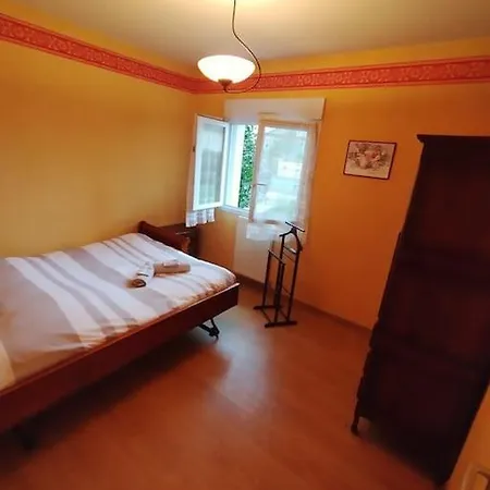 Holiday home Parent Aise Aze (Mayenne)