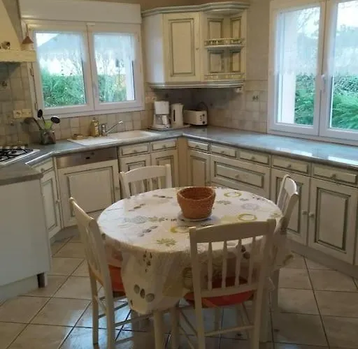 Parent Aise Ferienhaus Aze (Mayenne)